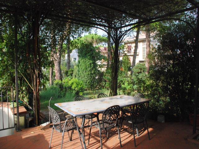 sale Milano Marittima apartment with garden 3