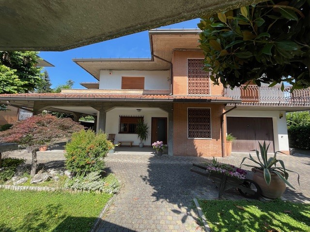 VENDITA Musicisti Casa indipendente 1