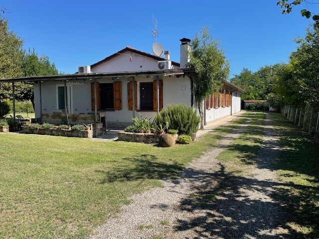 VENDITA Meldola Casa indipendente 1